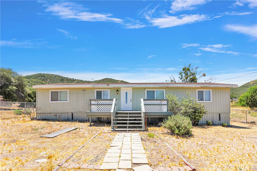 16685 State Highway 173