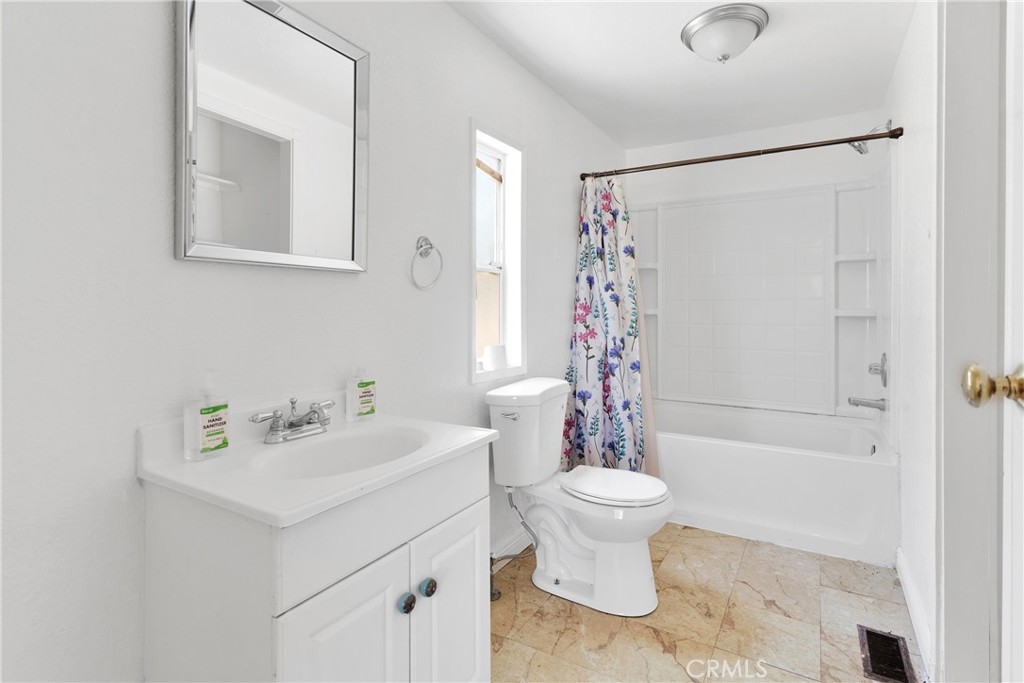 16685 State Highway 173