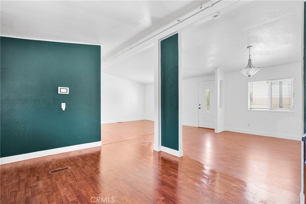 16685 State Highway 173