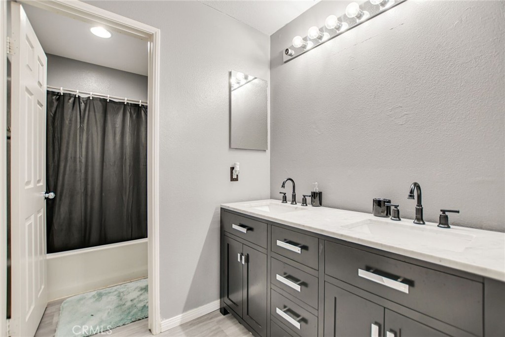 78 Cold Spring Avenue