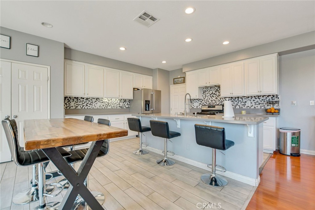 78 Cold Spring Avenue