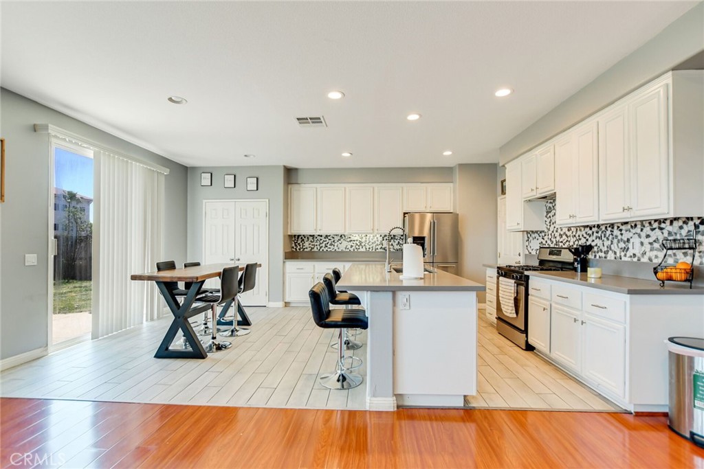 78 Cold Spring Avenue