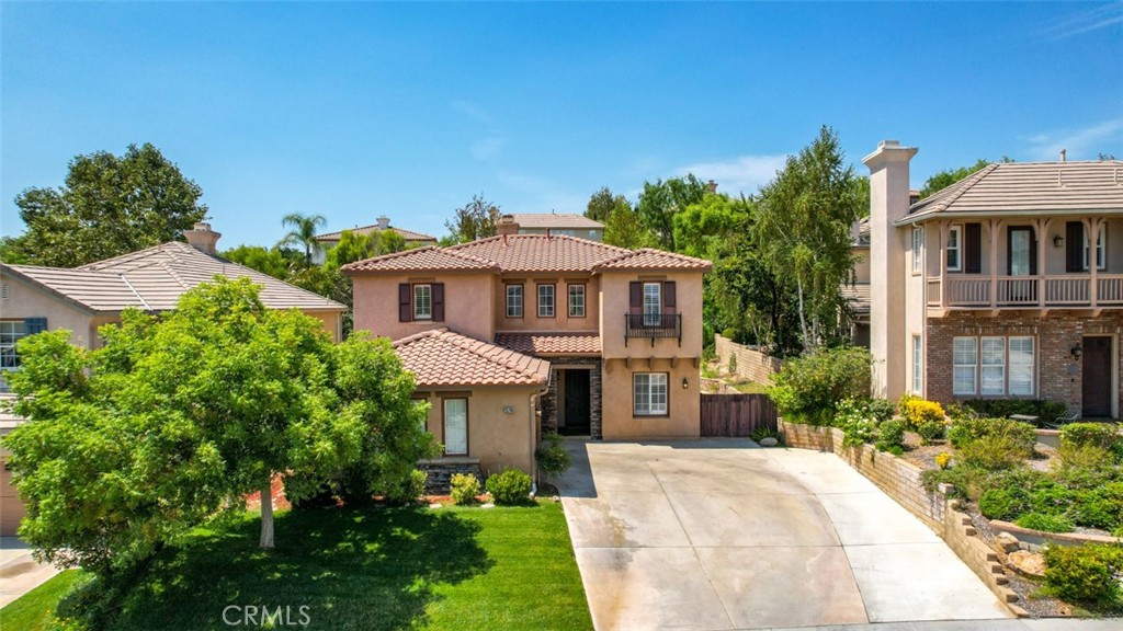 25709 Hawthorne Place