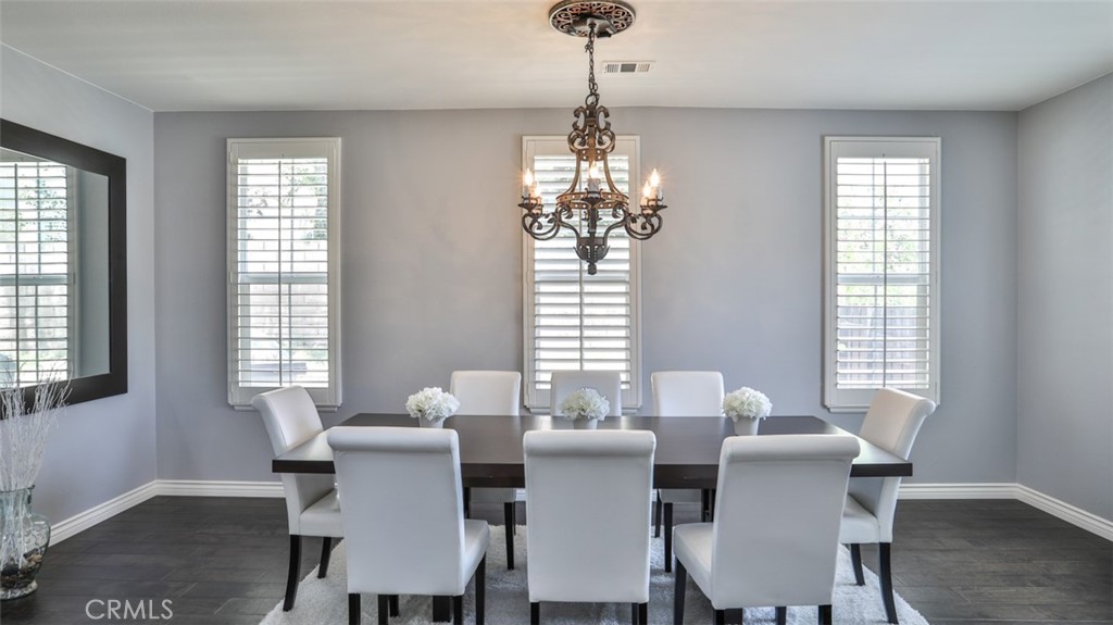 25709 Hawthorne Place