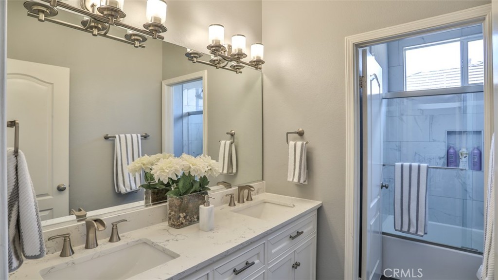 25709 Hawthorne Place