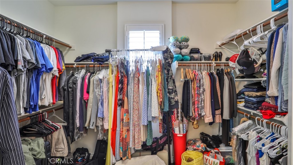 25709 Hawthorne Place