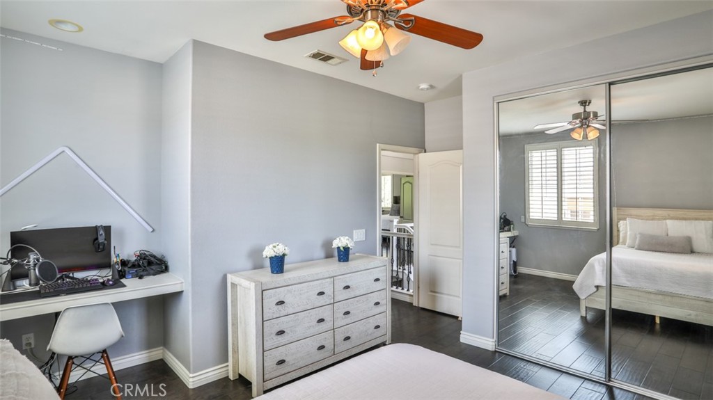 25709 Hawthorne Place