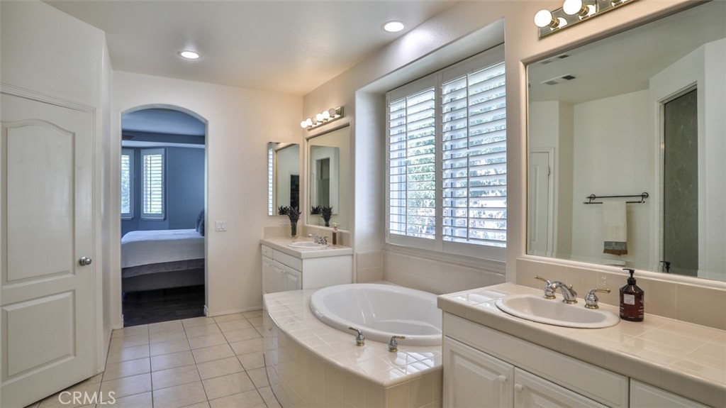 25709 Hawthorne Place