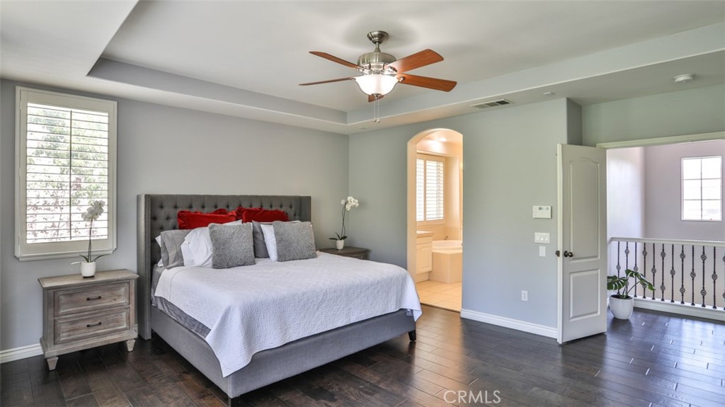 25709 Hawthorne Place