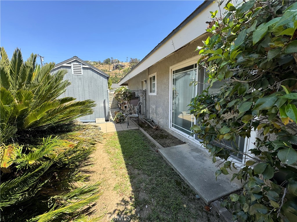 7765 Lakeside Drive