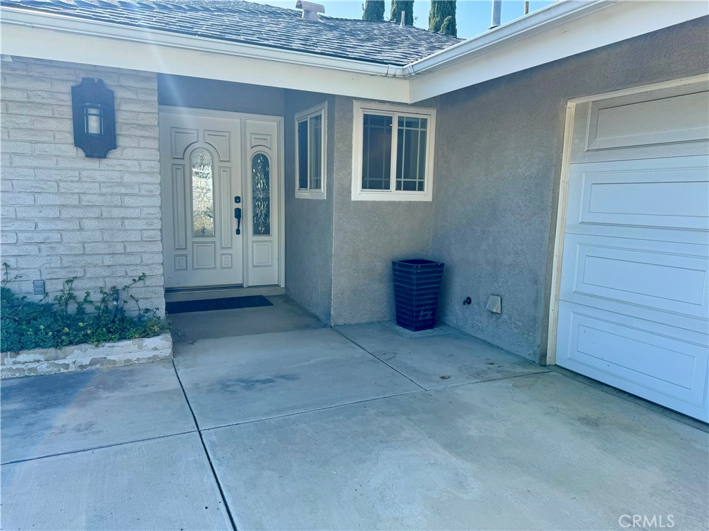 7765 Lakeside Drive