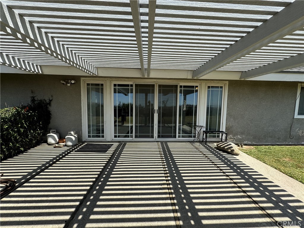 7765 Lakeside Drive