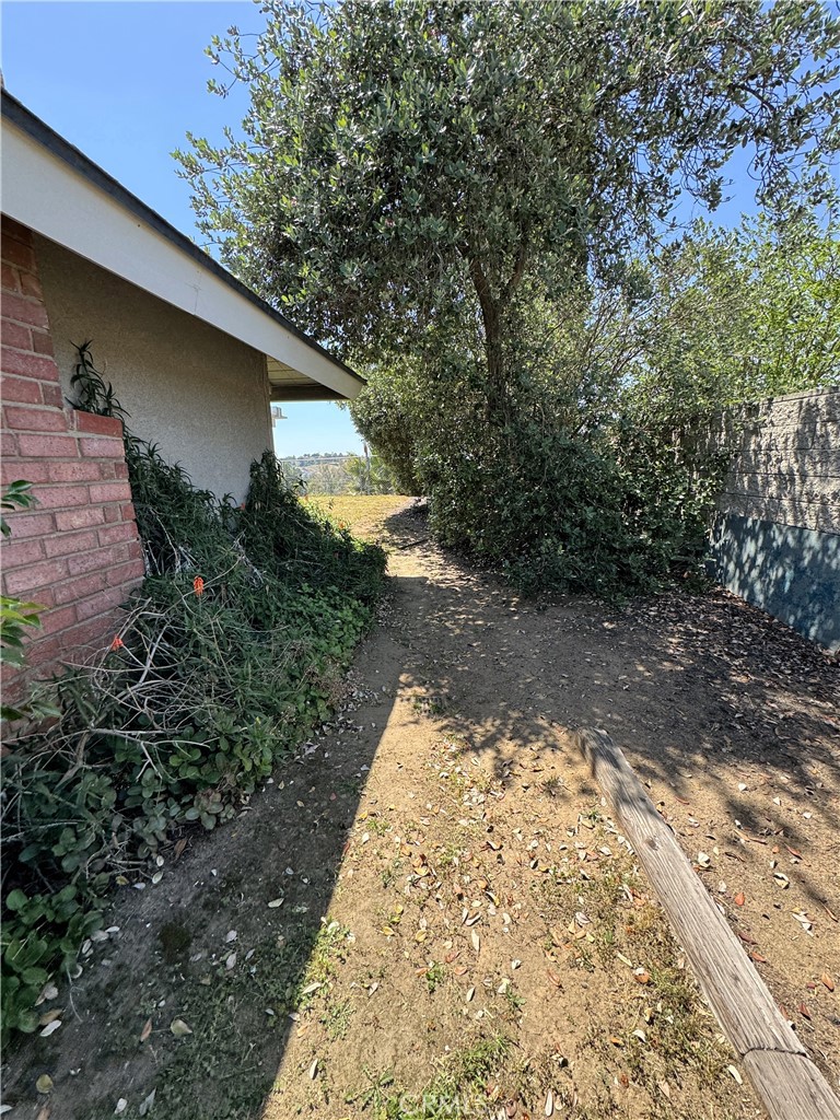 7765 Lakeside Drive