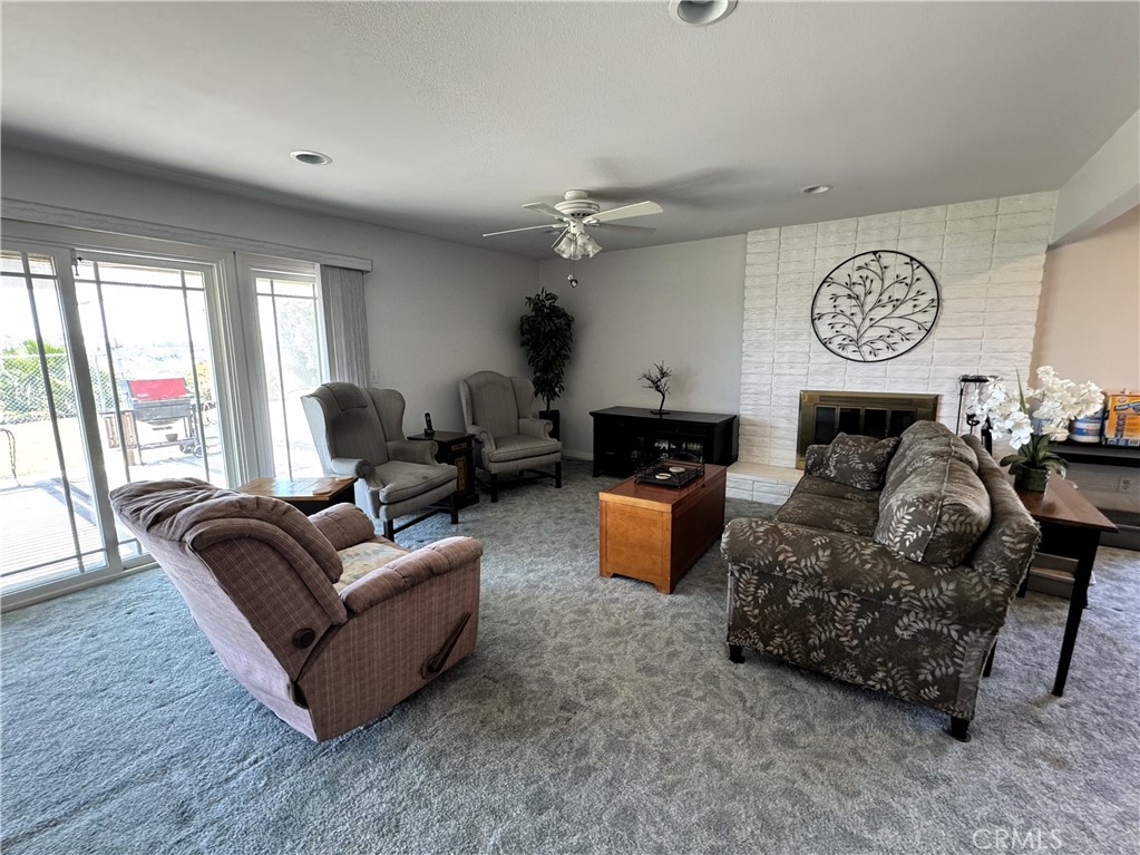 7765 Lakeside Drive