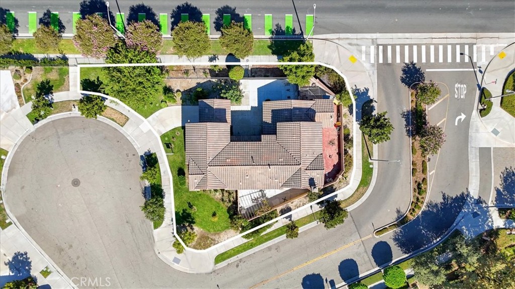 115 W Saint Andrews Street