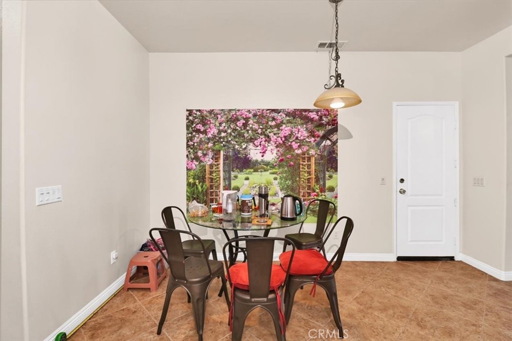 115 W Saint Andrews Street