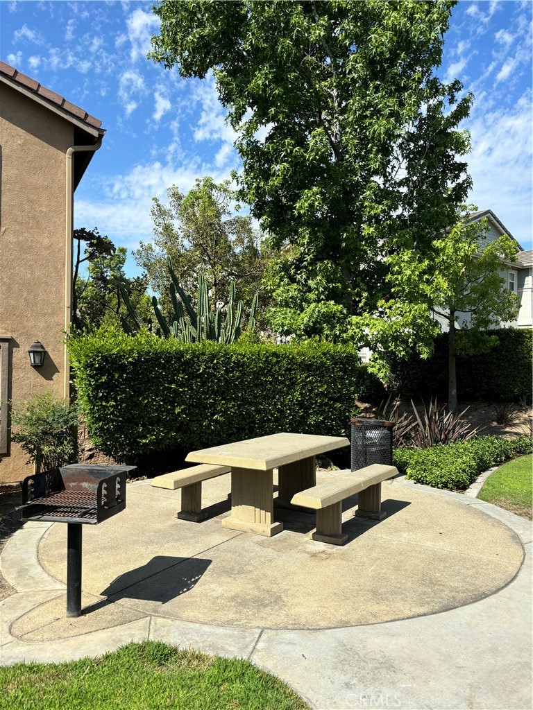 7331 Shelby Place U89