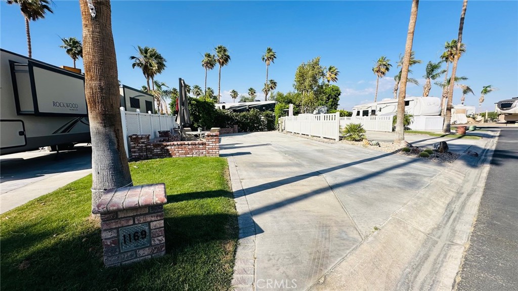 69411 1169 Ramon Road