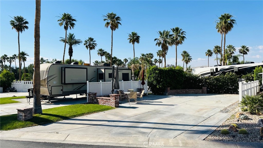 69411 1169 Ramon Road