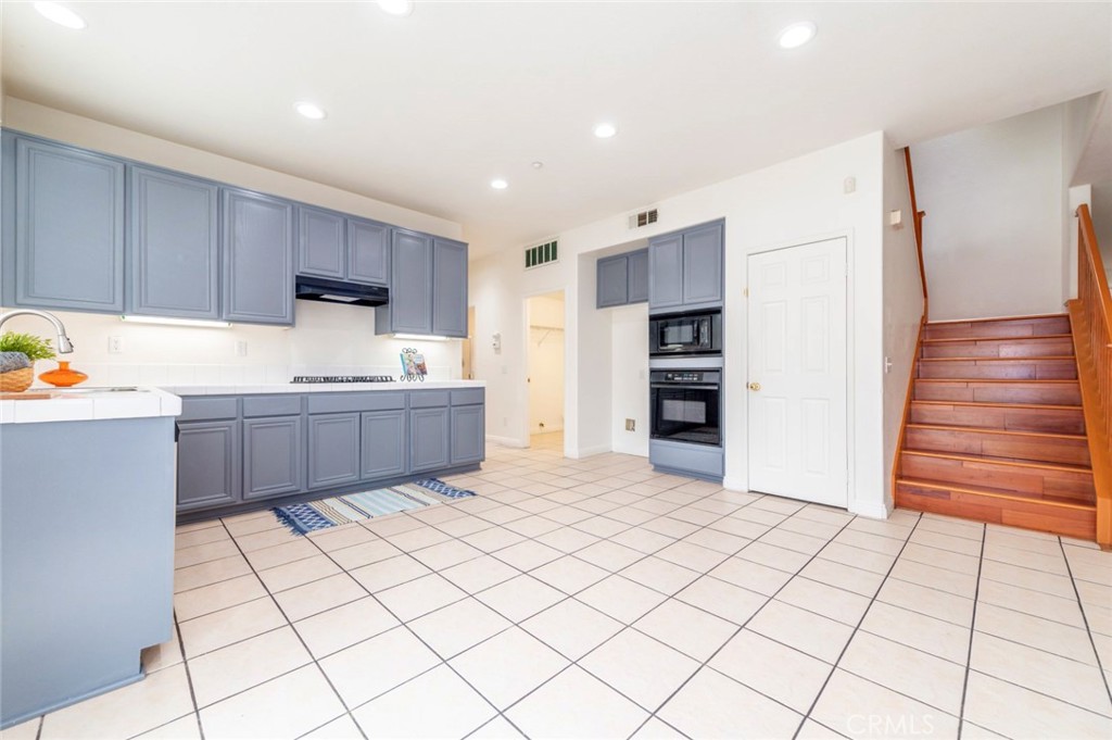 15958 Turtle Bay Place