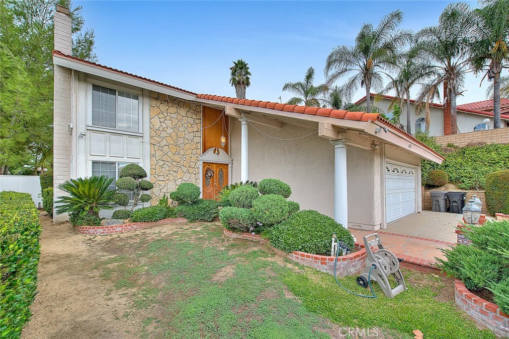 1963 Silver Hawk Drive