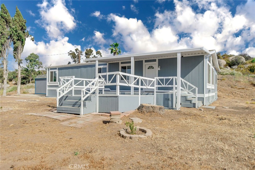 33913 Buckboard Trail