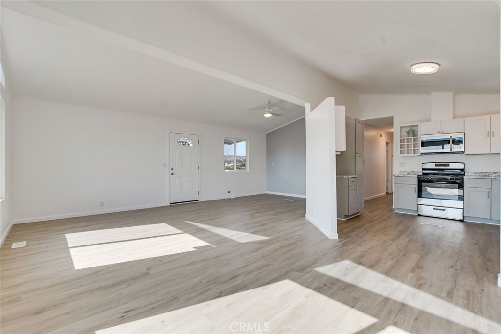 33913 Buckboard Trail