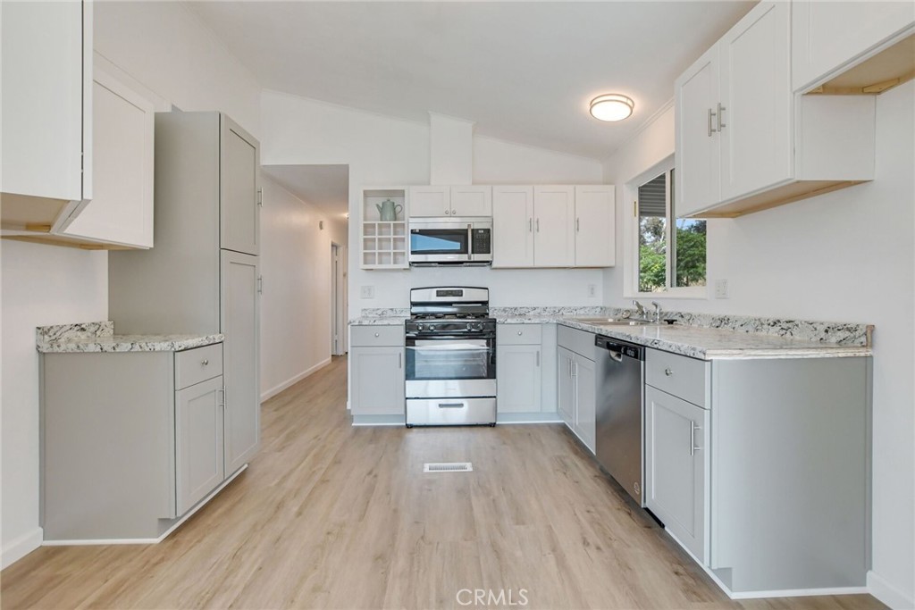 33913 Buckboard Trail