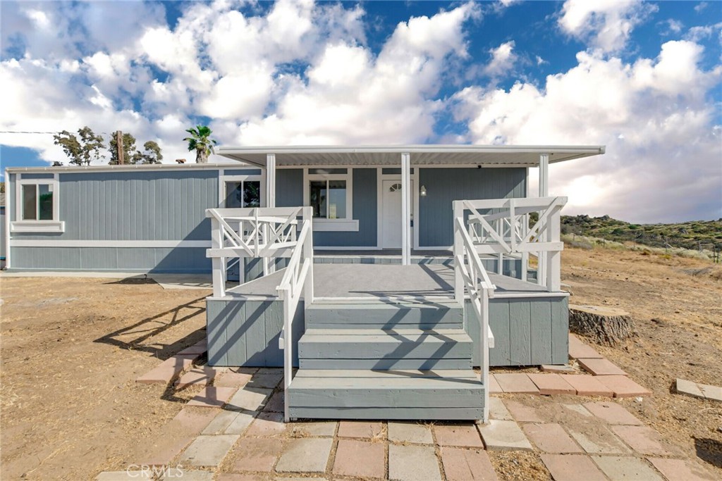 33913 Buckboard Trail