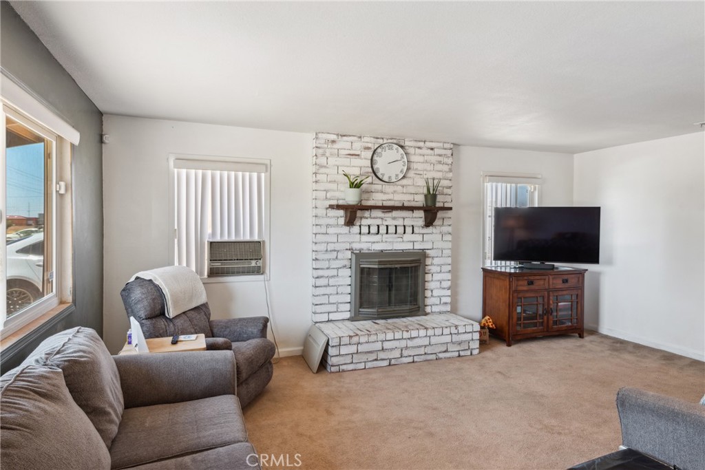 11935 Calcite Avenue