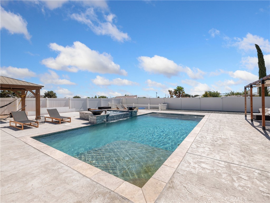 14828 Eucalyptus Street