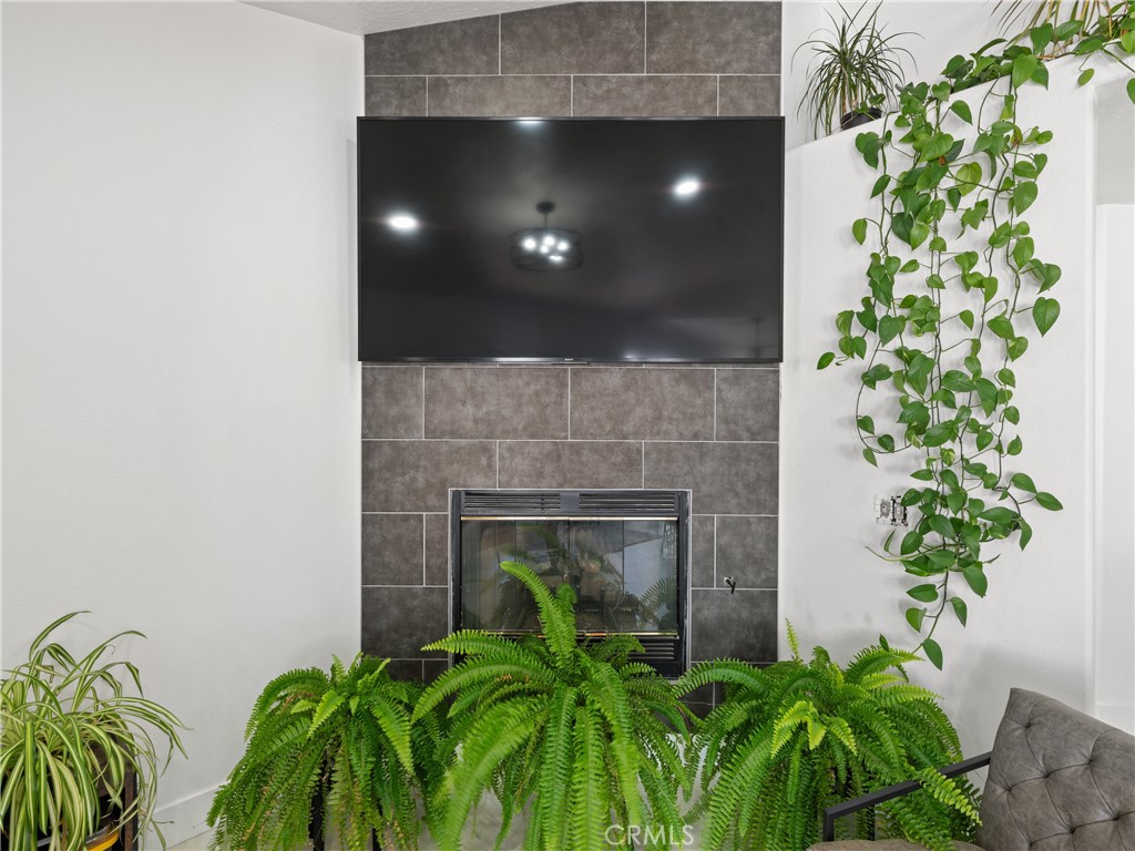 14828 Eucalyptus Street