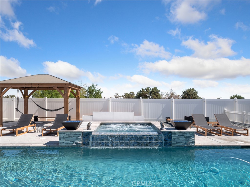 14828 Eucalyptus Street