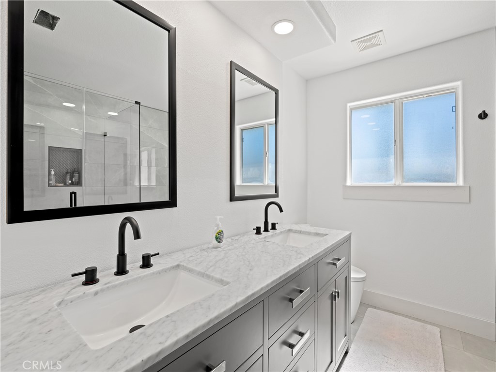 14828 Eucalyptus Street