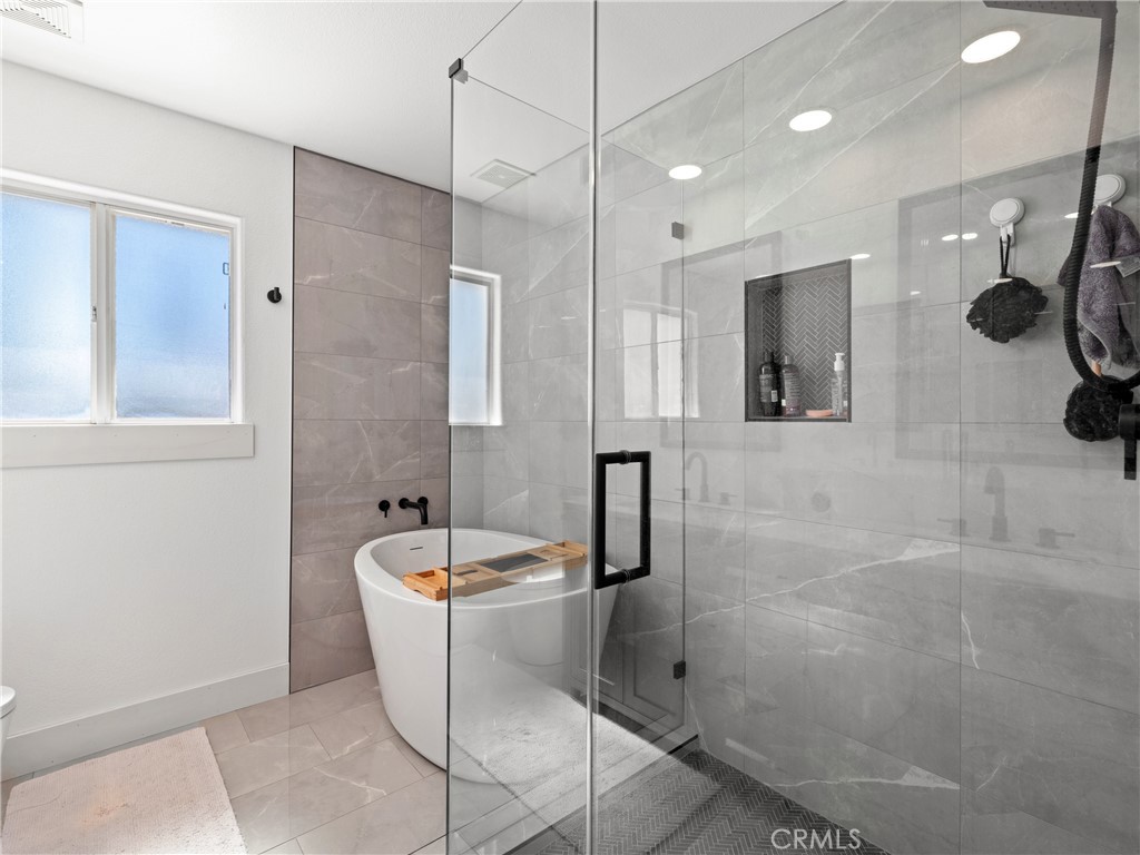 14828 Eucalyptus Street