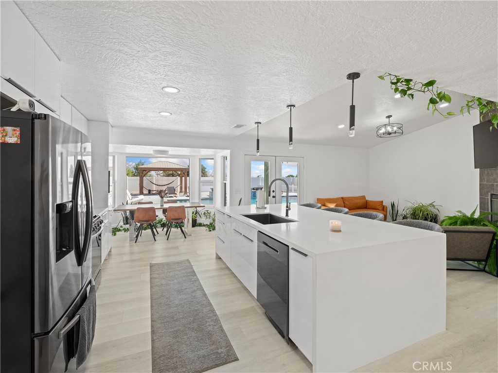 14828 Eucalyptus Street