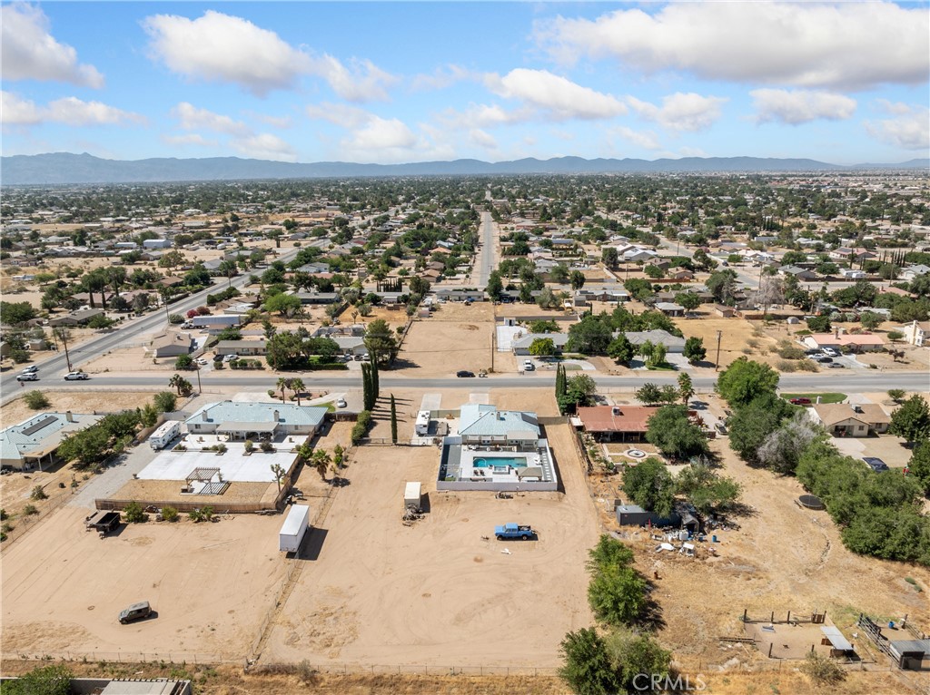 14828 Eucalyptus Street