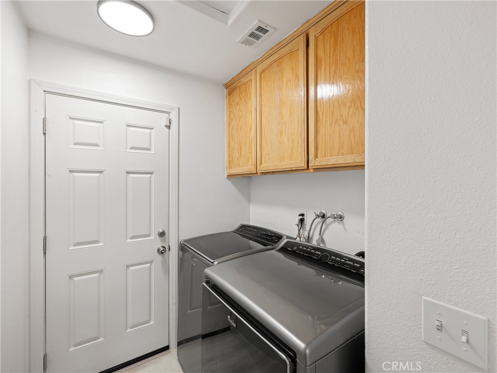 14828 Eucalyptus Street