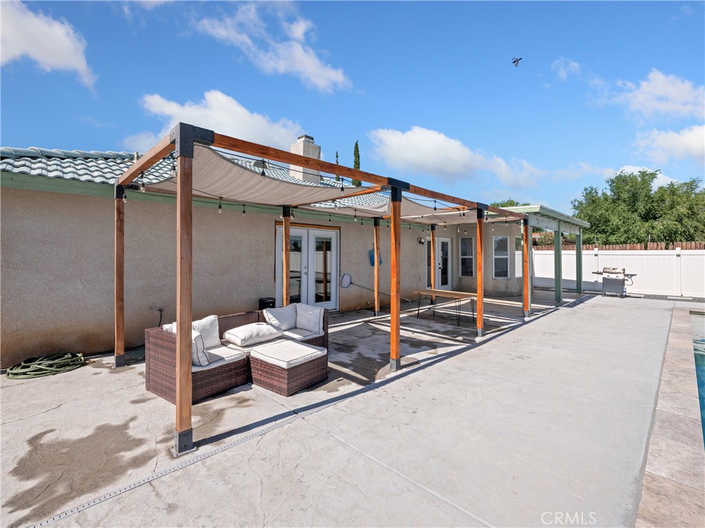 14828 Eucalyptus Street