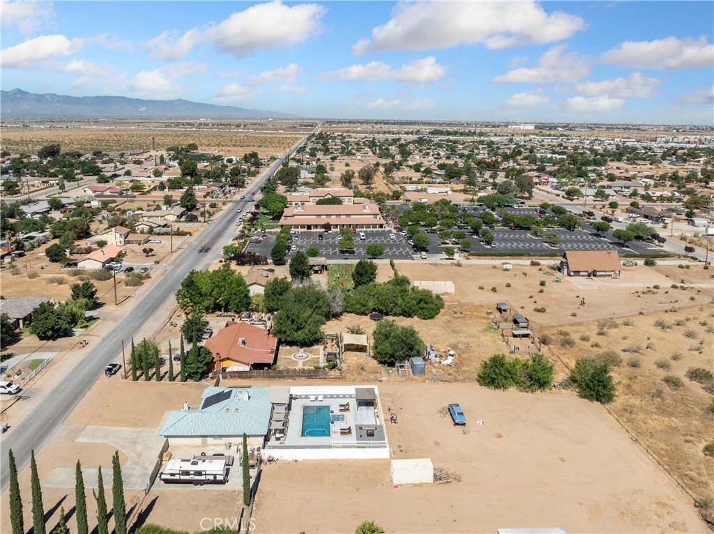 14828 Eucalyptus Street