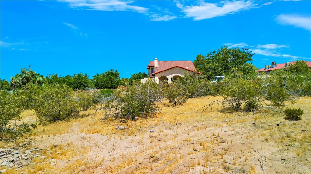 8 Apple Valley Road