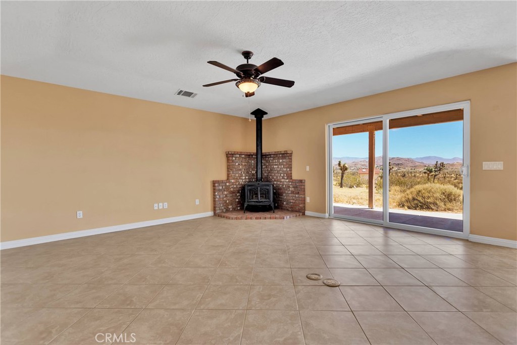 24595 Cahuilla Road