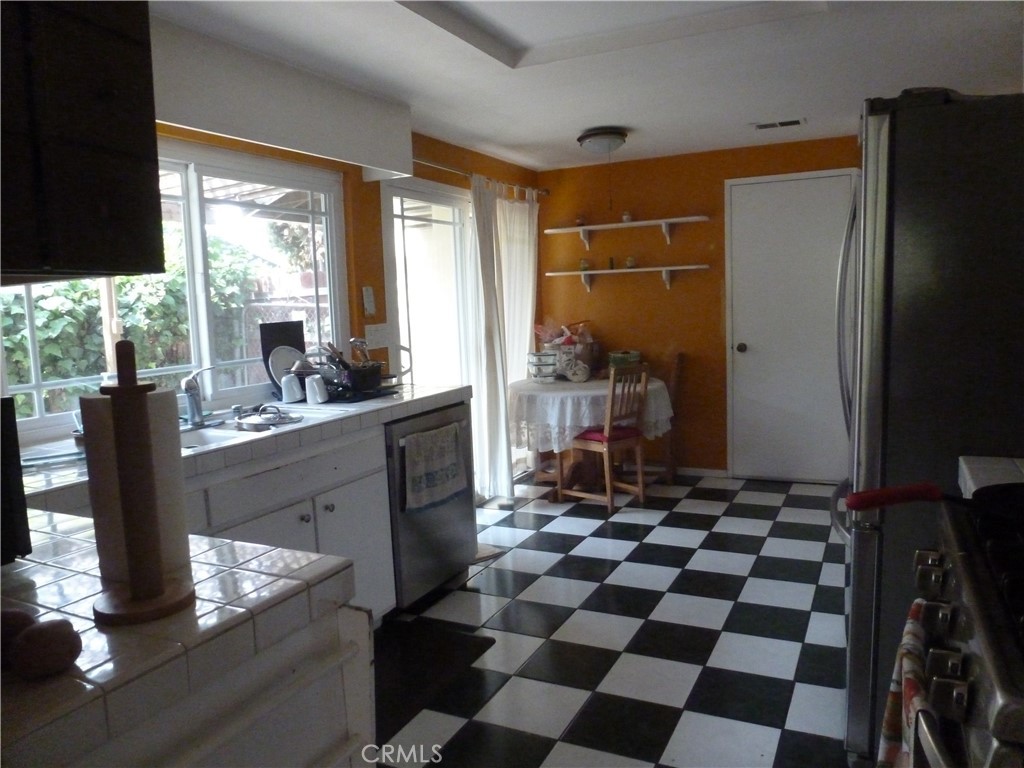 1910 Kiowa Crest Drive