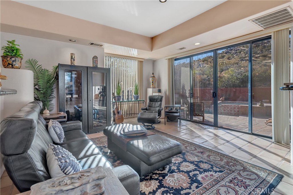 20620 Rancherias Road