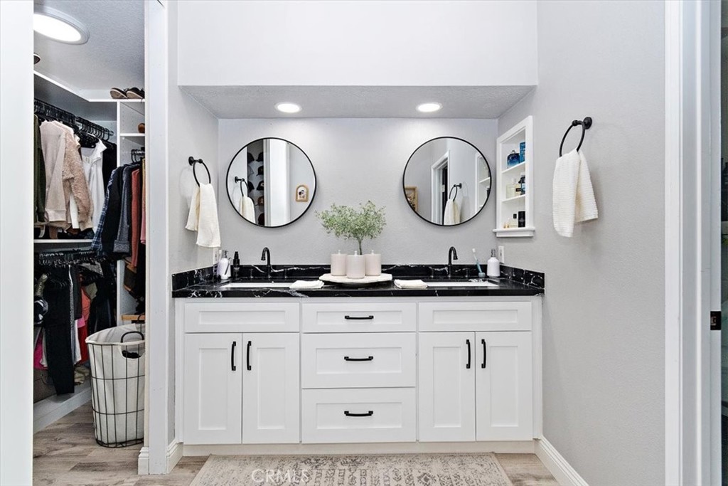 13723 Cabrillo Court