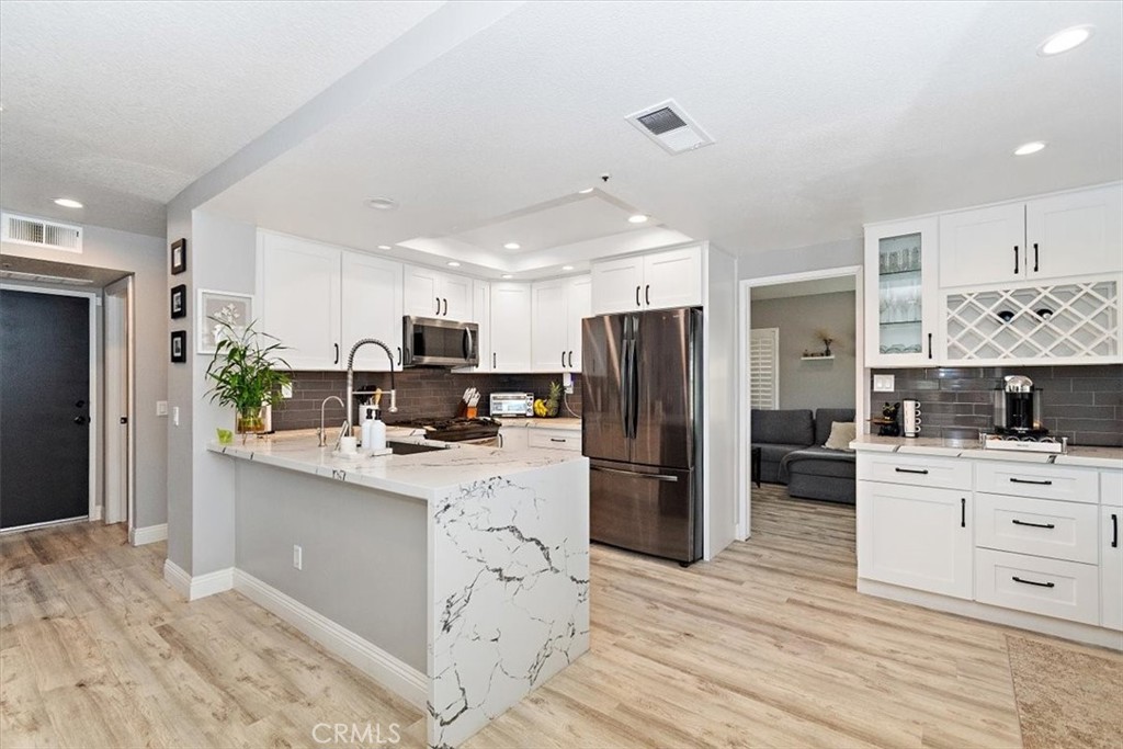 13723 Cabrillo Court