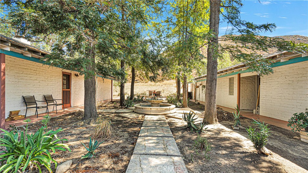 32177 Prairie Crossing Drive