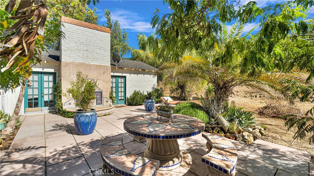 32177 Prairie Crossing Drive