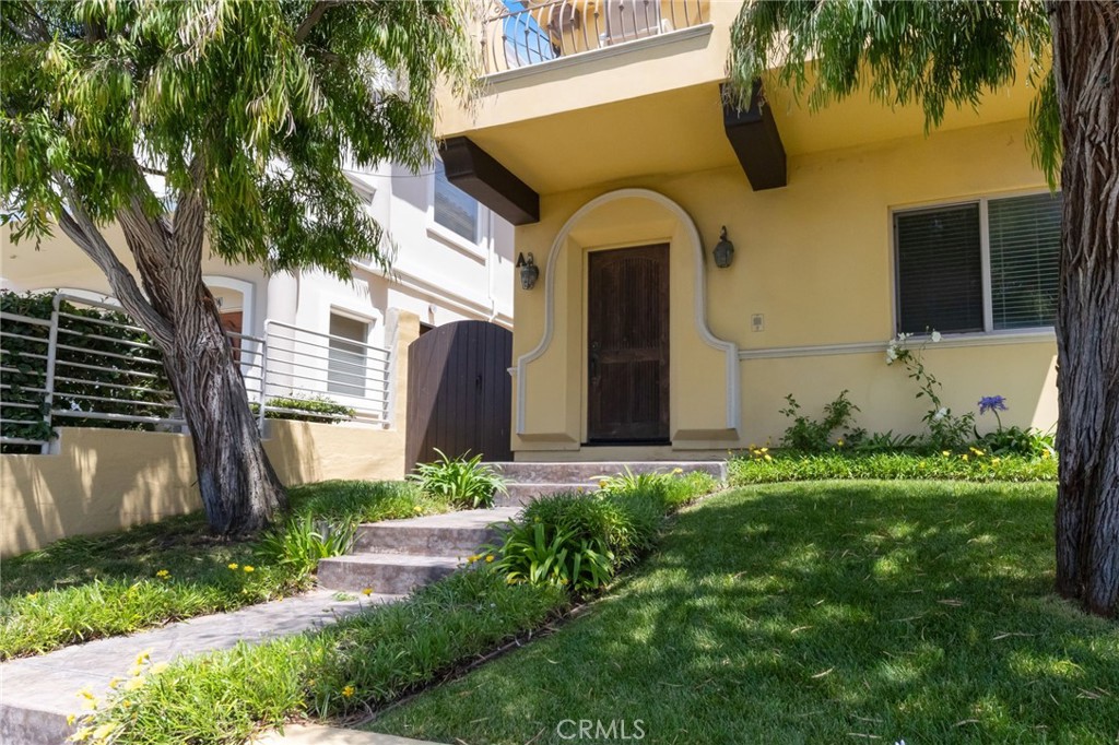 110 S Francisca Avenue A