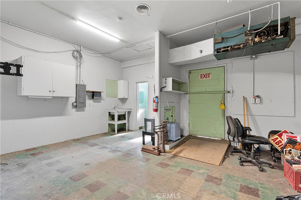 633 N D Street